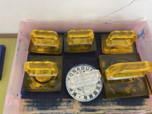 与那国空港にある記念スタンプ。合計６個