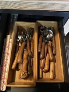 引出しに入っている台所の小物