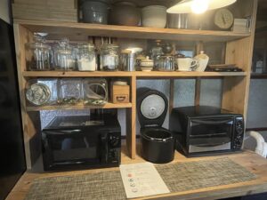 調理器具などが置かれているスペース