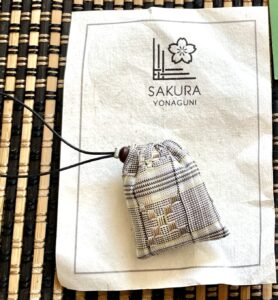 滞在していたSAKURA HOUSEで、オーナーさんから買った塩入りの小さい袋